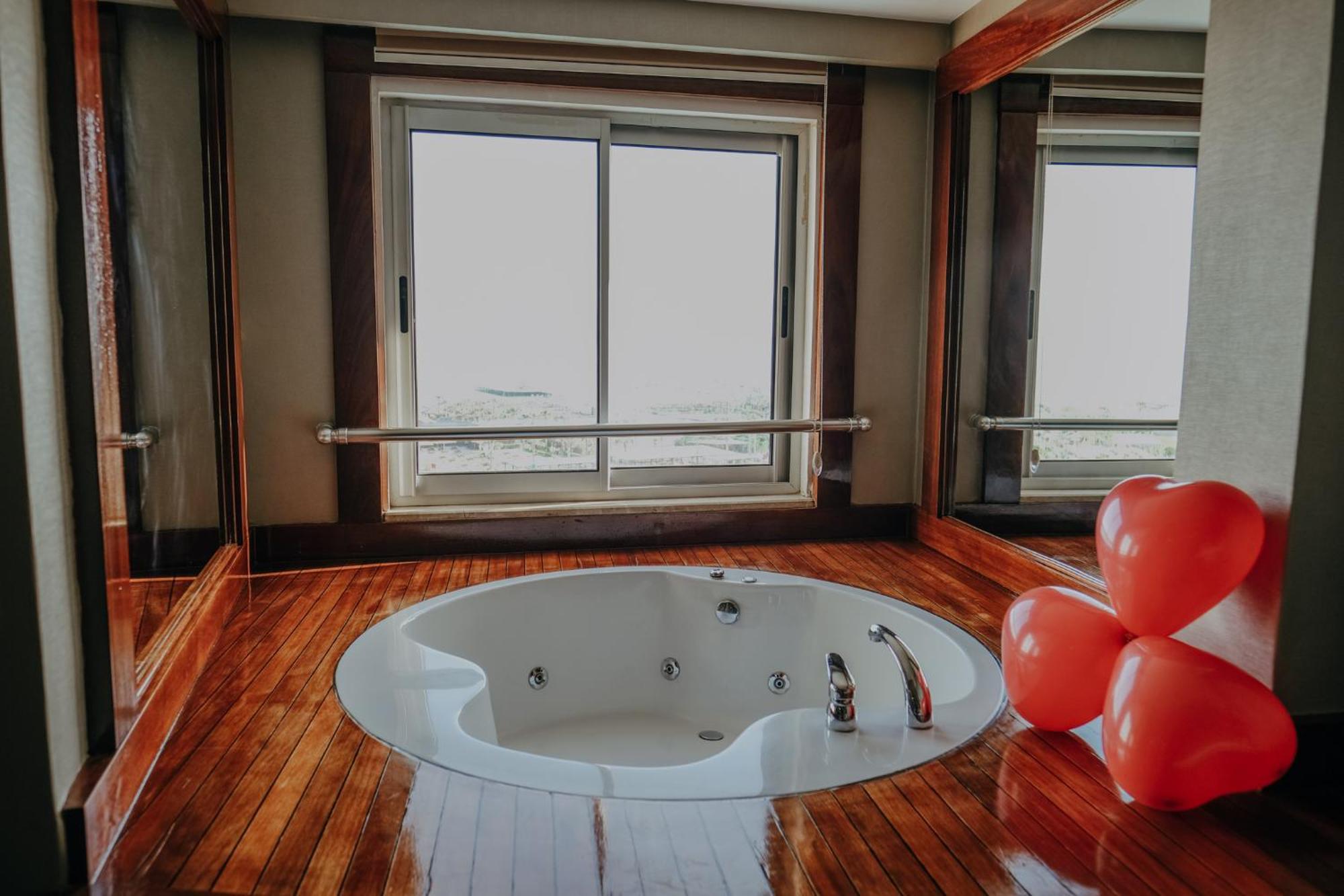 Double Room Spa Bath