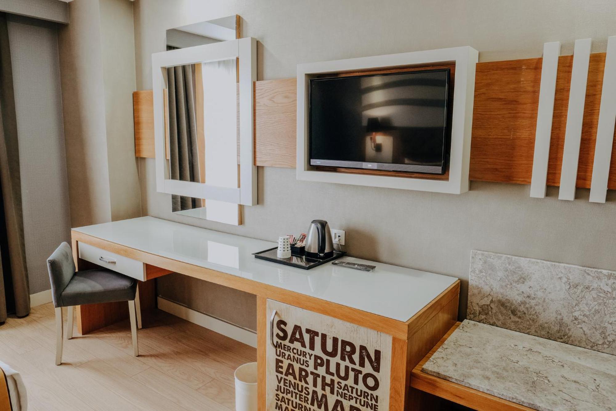 Double Room Mountain View