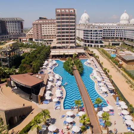 Saturn Palace Resort-3